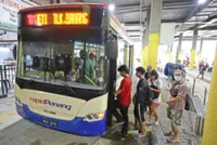 More motorists leaving cars at home, hopping on buses