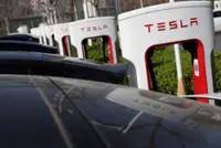 Tesla Q1 deliveries seen rebounding nearly 10% from year-ago slump