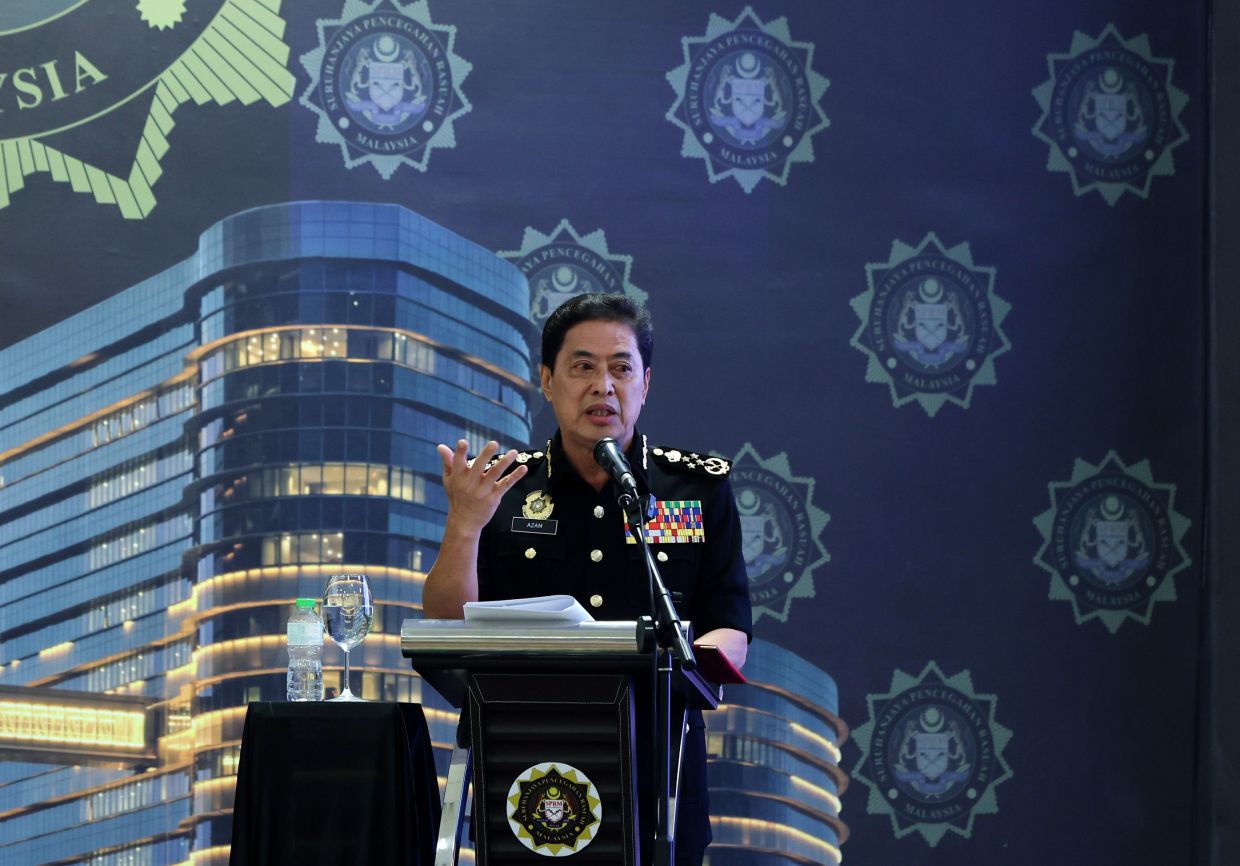 Government to raise office air-conditioner temperatures to cut energy costs