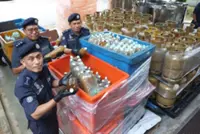 Ketum ring smashed in JB, 200 gas cylinders among equipment seized