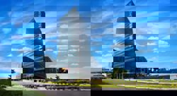 Top-ranked creative school