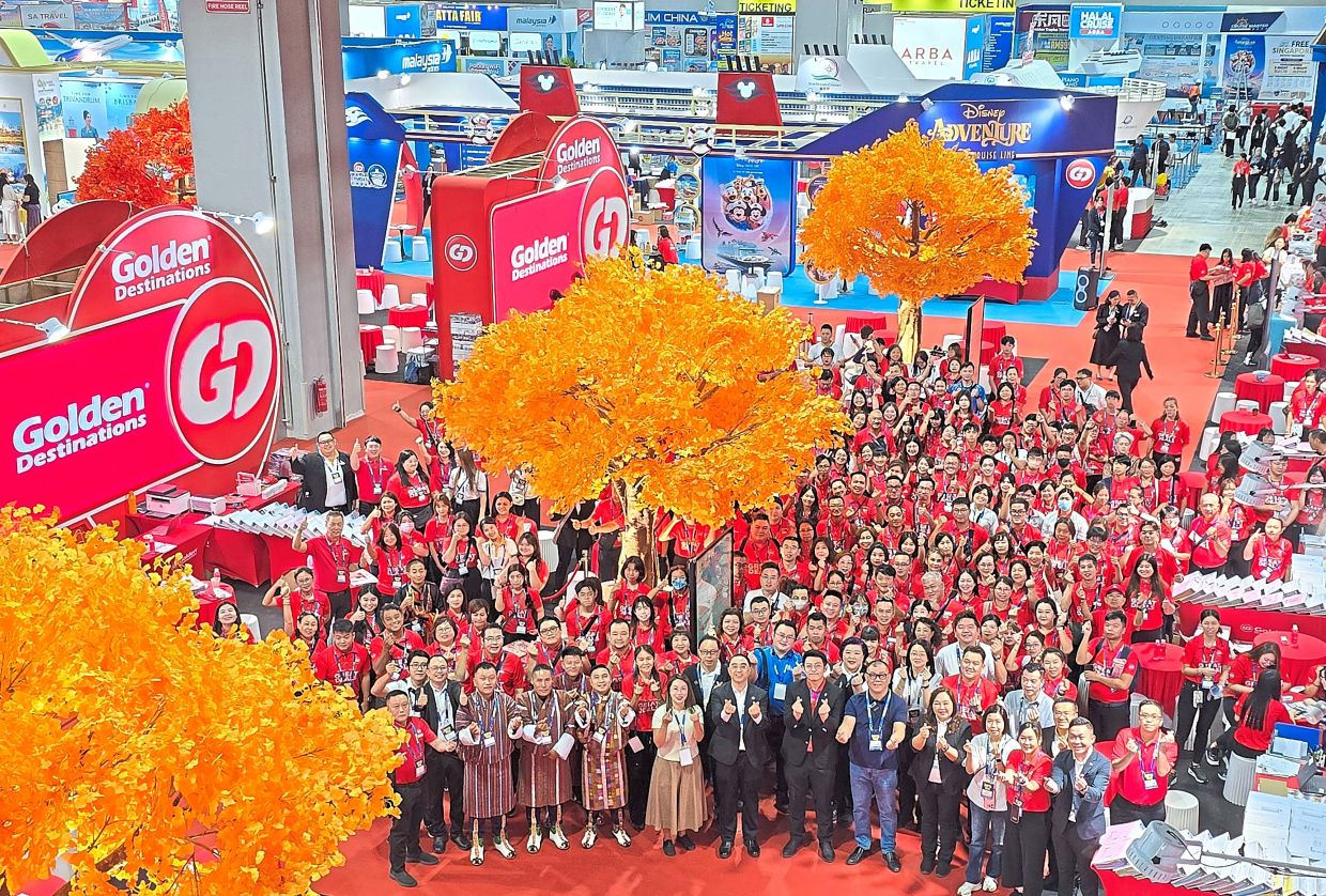 Dedicated to delivering reliable, end-to-end travel solutions, Golden Destinations, under the leadership of managing director Mita Lim Swee Kok (seventh from right, in black suit), takes the hassle out of planning so holidaymakers can travel with confidence and ease.