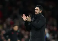 Soccer-Arteta keeps cards close to chest as injury-hit Arsenal eye FA Cup semis