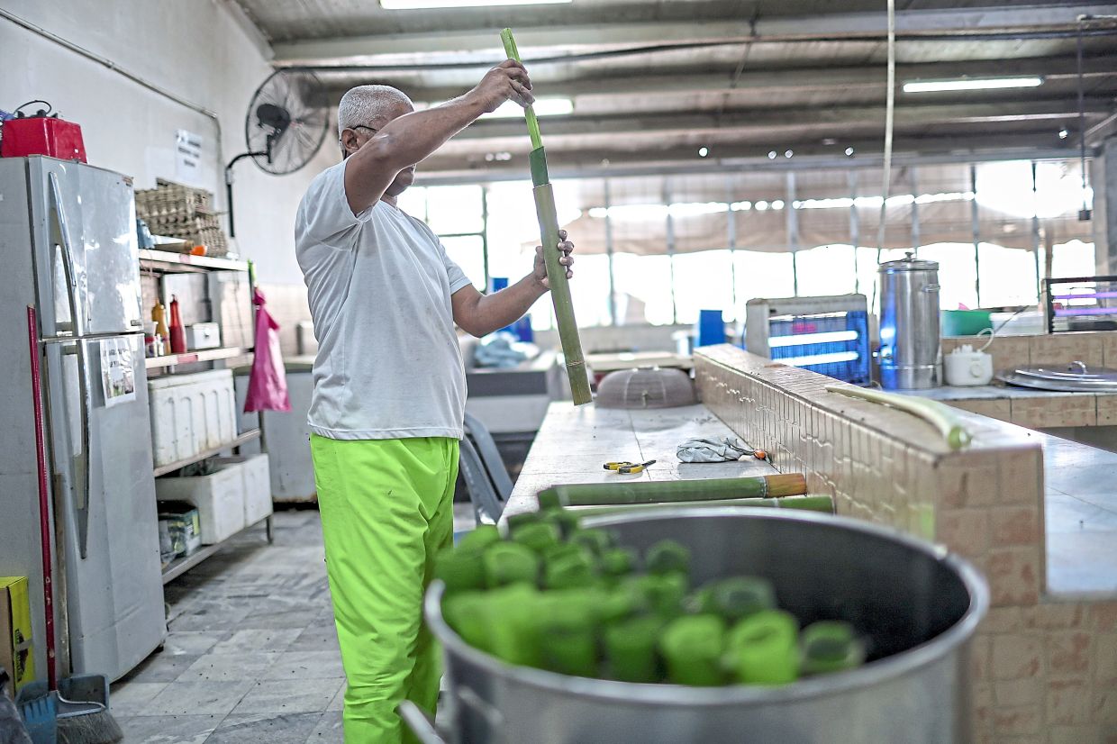 Inmates learning skills that they will be able to use when they are released later.