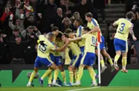 Soccer-Southampton's Charles nets late winner to stun Arsenal 2-1 in FA Cup
