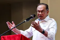 Govt won't rush into hiking fuel prices despite mounting pressures, says Anwar