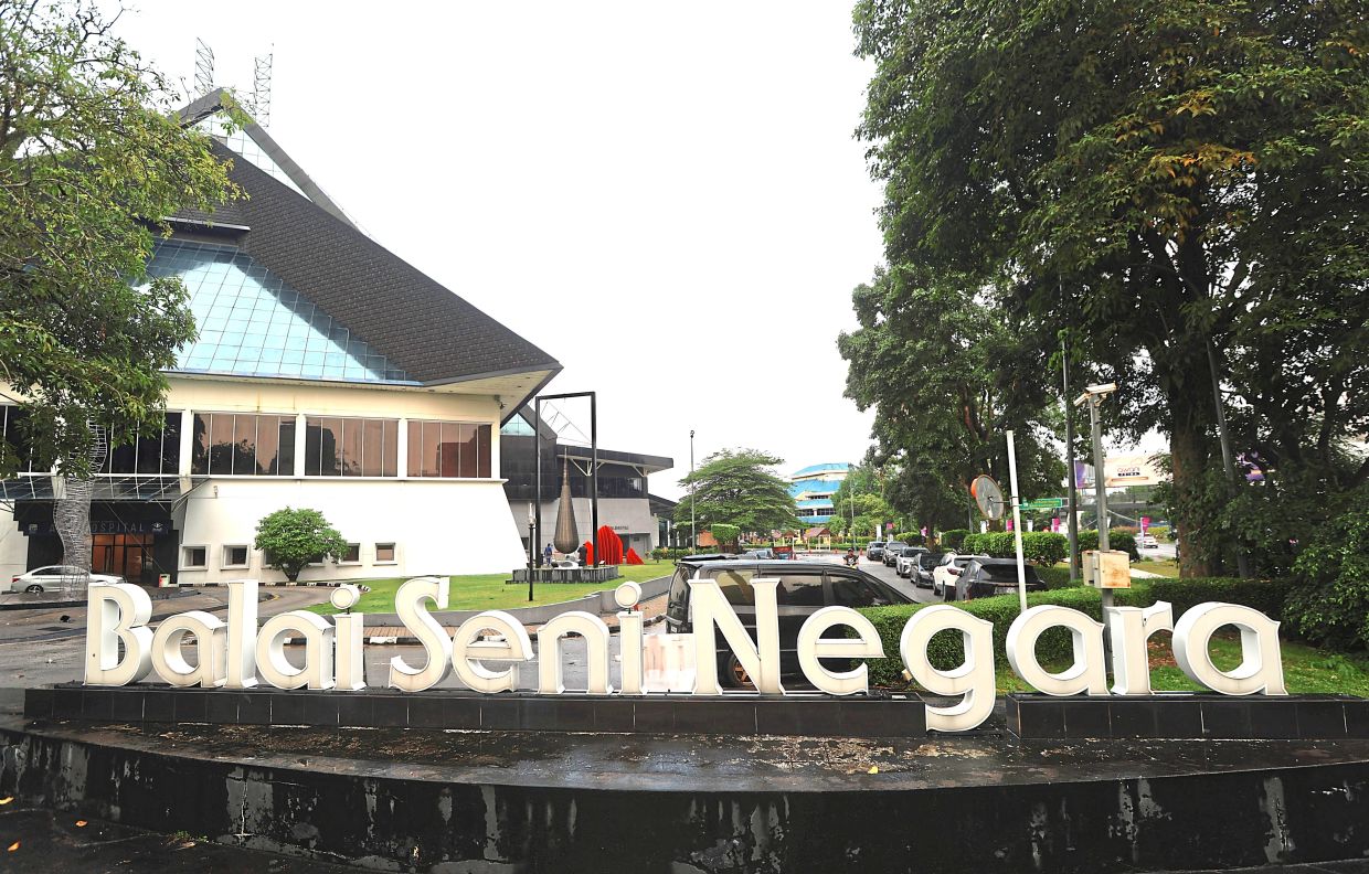 Tight security at National Art Gallery ahead of works’ arrival