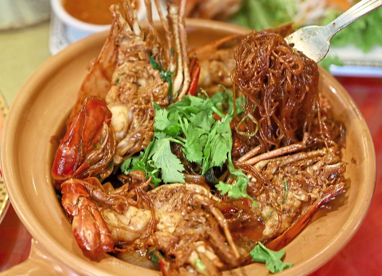 Signature King Prawn Glass Noodle.