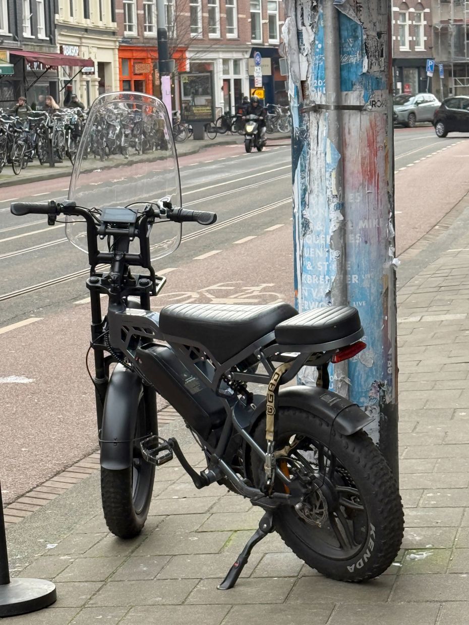 Amsterdam plans to crack down on super-sized fat bikes. 