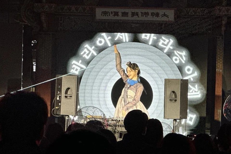 Rave Rituals Blending ritual with rave: Buddhism Expo in South Korea draws 250,000 ...