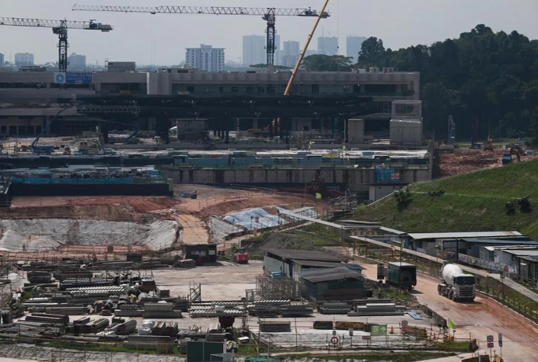 The RTS Link, which is slated to start operations at the end of 2026, will run daily between Bukit Chagar in Johor Baru and Woodlands North MRT station. - ST 