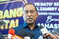 Dr Ling was key to calming 1987 political crisis, says Zambry