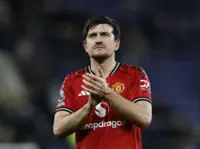 Soccer-Maguire signs Manchester United contract extension