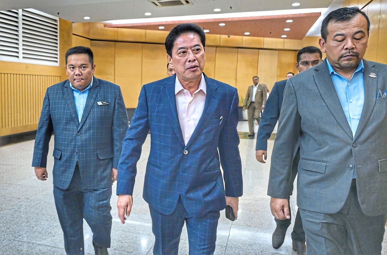 Chief Commissioner of MACC, Tan Sri Azam Baki.