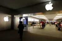 Apple’s foldable iPhone remains on track for September debut