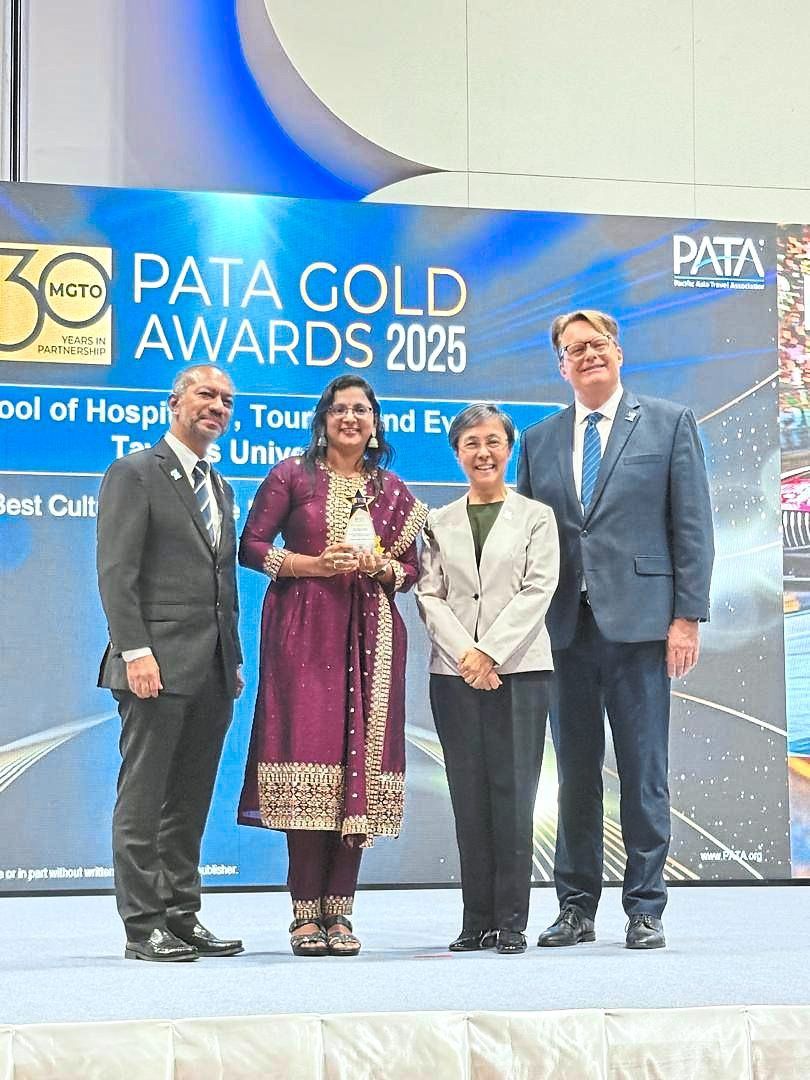 Thanam (second from left) receiving the PATA Gold Award 2025 for Best Cultural Heritage Preservation Initiative for the Lenggong Valley Heritage Revival Project.