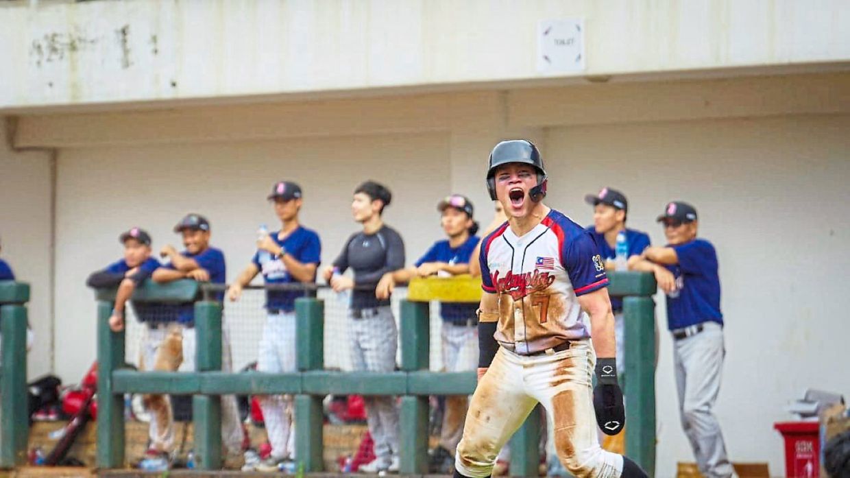 Yaw (front) previously represented the Malaysian baseball team. Photo: Jonathan Yaw