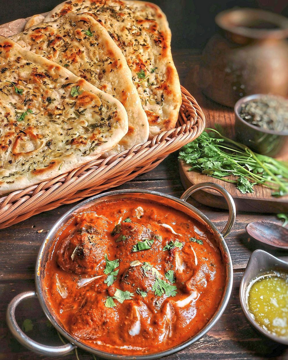 Chicken tikka masala was created in Glasgow, Scotland, by a Pakistani restaurant owner. — SAVEURS SECRETES/Pexels 