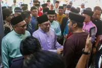 Anwar reaffirms Malaysia's foreign policy, refuses to overlook causes of regional instability