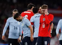 Soccer-Nike probes kit design issue ahead of World Cup