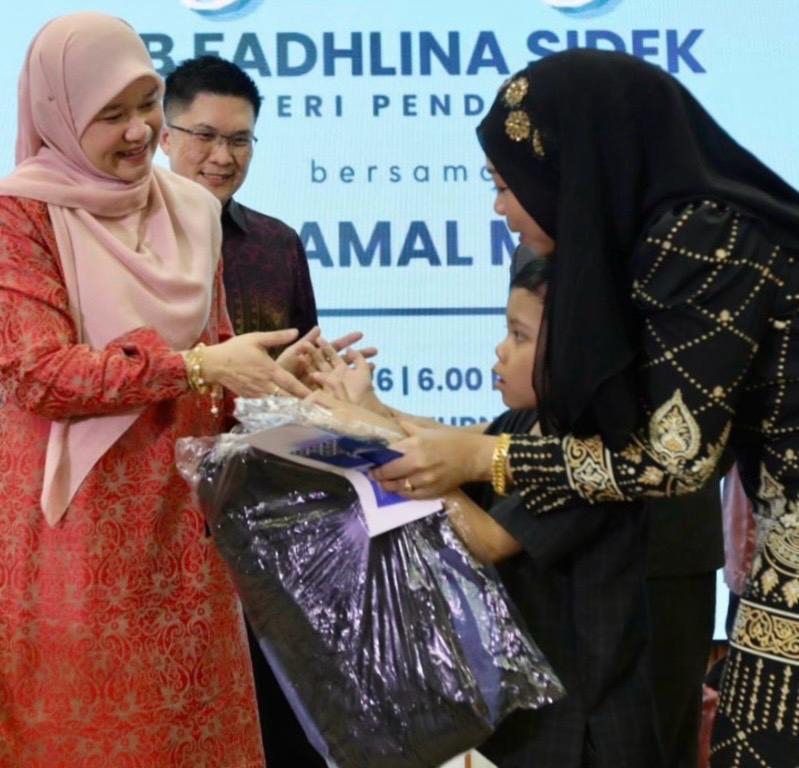 Noting that screening tests are already implemented in preschools under the Education Ministry, Fadhlina called for their further expansion.