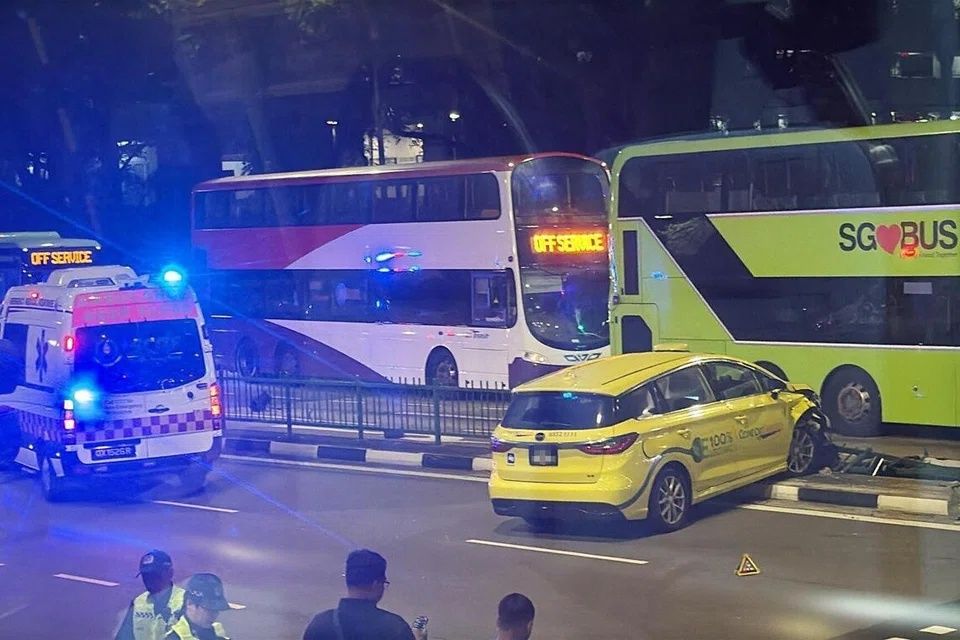Police said the taxi is believed to have skidded at the junction. In a photo of the aftermath of the accident, it appears that the taxi had collided with the road divider railing.
