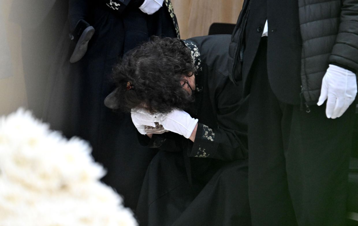 Prosecutors said the man approached relatives he had met at a funeral in July and gained their trust before carrying out the crimes.