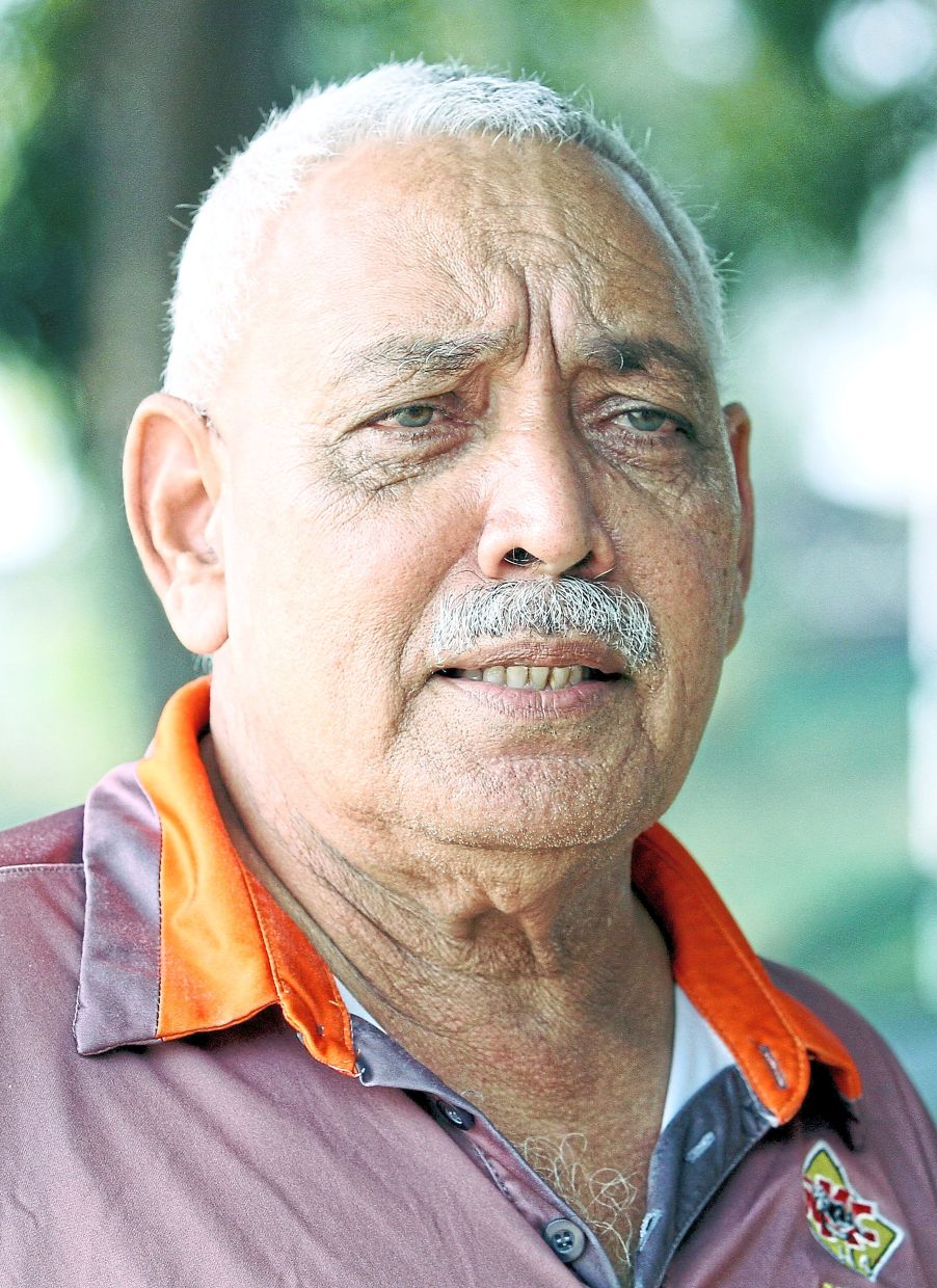 Serjeet hopes construction of the cross-culvert drainage infrastructure is completed soon to channel water out from Taman Melawis.