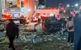 Fifteen people were injured in an early-morning explosion, believed to have been caused by a gas leak, at a restaurant in Cheongju, North Chungcheong Province, on April 13.