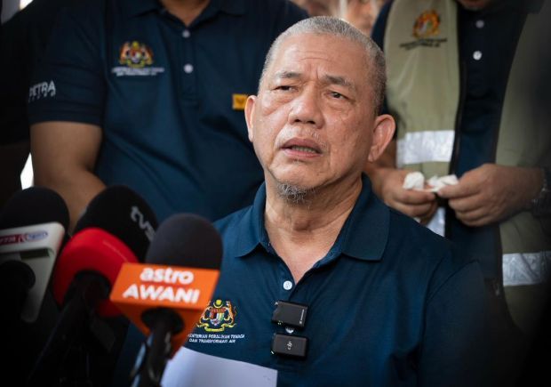 The Deputy Prime Minister said this was being studied in detail by the National Water Services Commission (SPAN) and state utility companies.