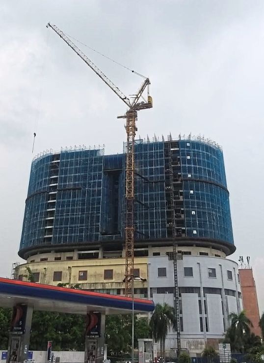 Tenggara Land Sdn Bhd is undertaking an abandoned project at Skudai Parade in Skudai, Johor.