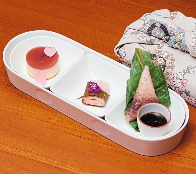 Trio of desserts (from left) Sakura Cheesecake, Sakura Leaf Mochi and Chimaki Azuki.