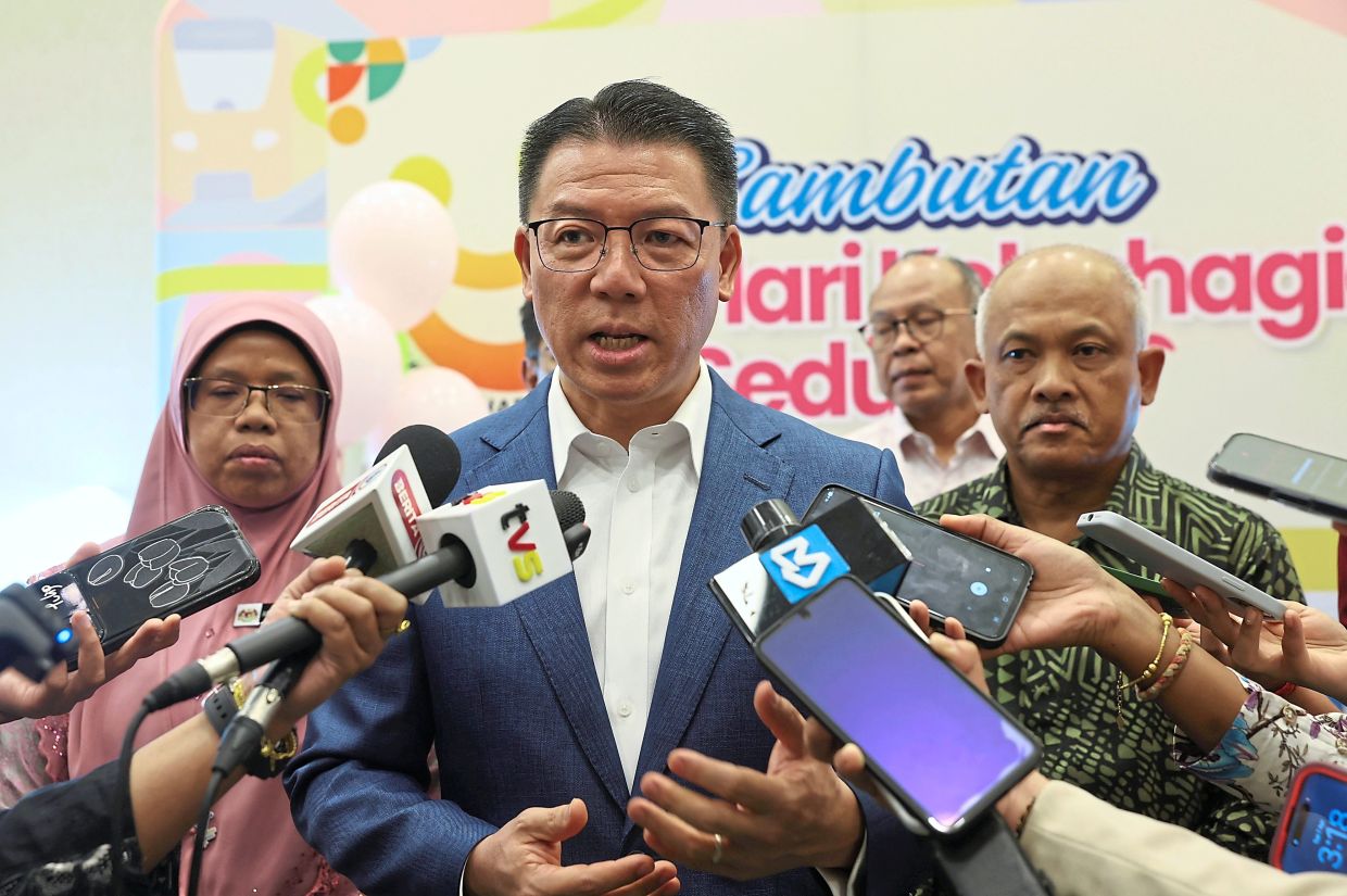 All 156 local authorities nationwide have been urged to strengthen holistic energy-saving measures in line with Putrajaya’s push to address the worsening global energy crisis, says Nga Kor Ming.
