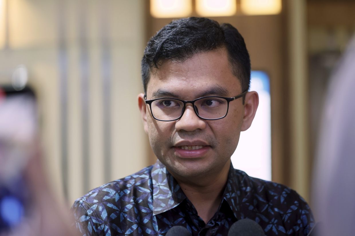 Economy Minister Akmal Nasrullah Mohd Nasir said the upgrade will not incur any additional expenses because it will utilise Malaysia’s existing biodiesel blending infrastructure.