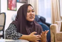 Holding on to Malaysian citizenship dream