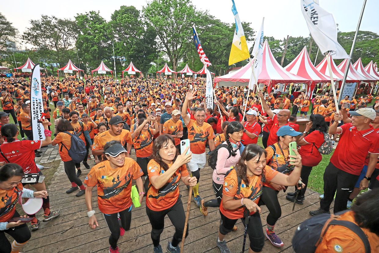 The event recorded 1,100 participants in 2023, while 2024 and 2025 saw 1,700 and 2,400 participants respectively.