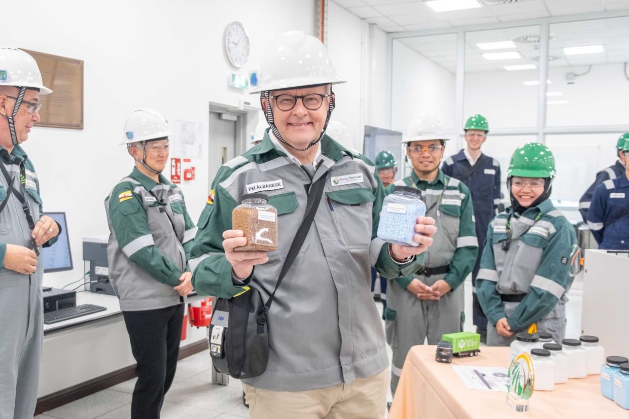 BFI said the visit reflected the strong and longstanding relationship between Brunei Darussalam and Australia, particularly in areas of trade, food security and other shared economic interests.