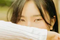 QuickCheck: Can hot weather dissolve your contact lenses in your eyes?