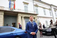 Hungary's election winner Magyar to meet president, calls on him to resign