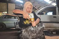 From ‘helping out’ to fame as gearbox expert