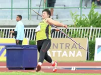 Jing Xuan opens season with silver at Singapore Open