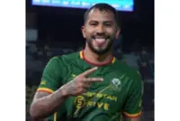 Sosa’s the spice of Immigration when games get bland