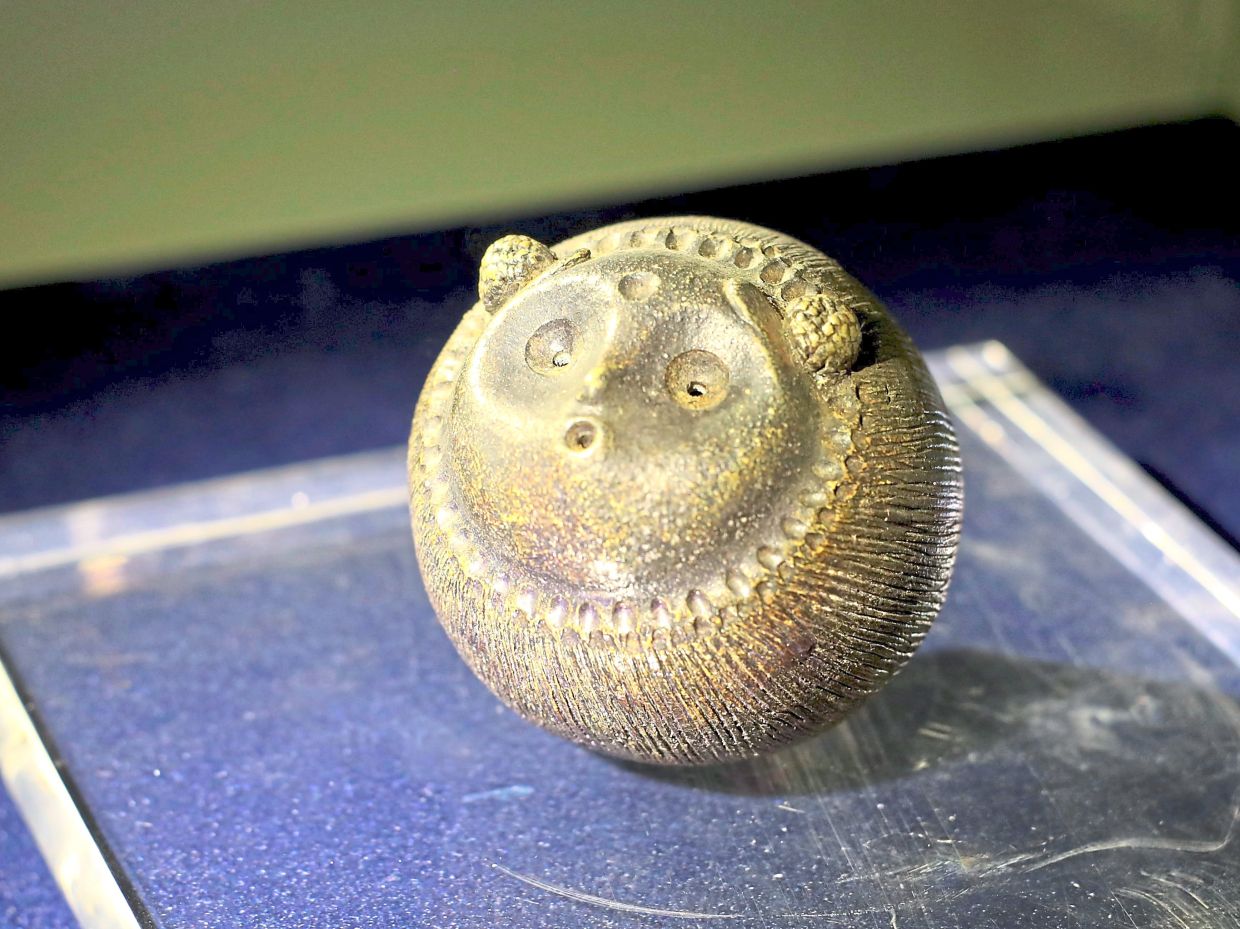 Sculpture called ‘Water Shrew’ by Ng Eng Teng. 