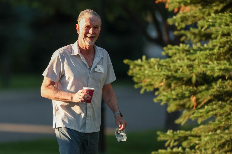 The company's stock plunged around 9% on the news of Hastings' departure.