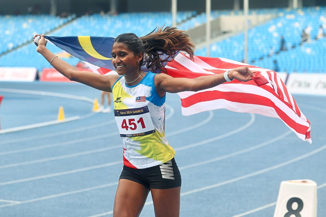 Shereen clocked 54.24s at the Singapore National Stadium to finish ahead of Indonesia’s Mergina Asyerem (55.96s) and home runner Laavinia Jaiganth (57.24s).
