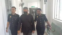 Company owner claims trial to using forged documents to get govt jobs