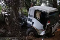Teenage motorist dies after collision with lorry near Kota Tinggi