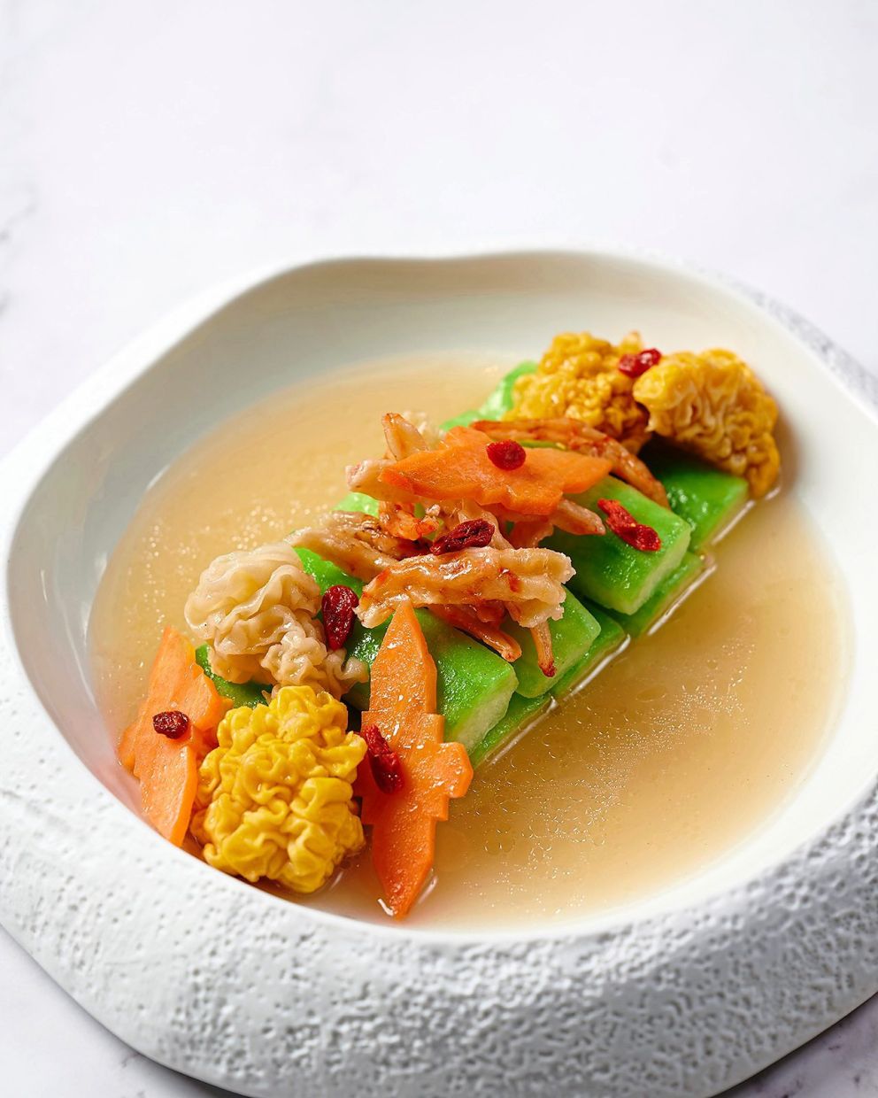 Yun House’s Passages of Spring menu is crafted to celebrate the season’s finest harvests, including chive blossoms, luffa melon, asparagus, and bamboo pith.