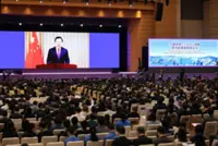 ‘Show patriotism through concrete actions,’ Xia Baolong tells Hong Kong businesspeople