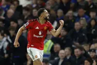 Soccer-Cunha strike earns Man United hard-fought 1-0 win at Chelsea